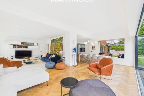 5 bedroom detached house for sale, The Mount Close, Virginia Water GU25