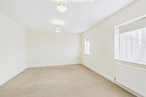 3 Cromwell Close, Staines, TW18 1GN