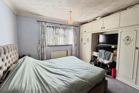 undefined, Poplar Lane , Corringham