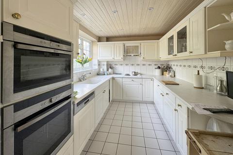 5 bedroom detached house for sale, Hatchet Lane, Beaulieu SO42