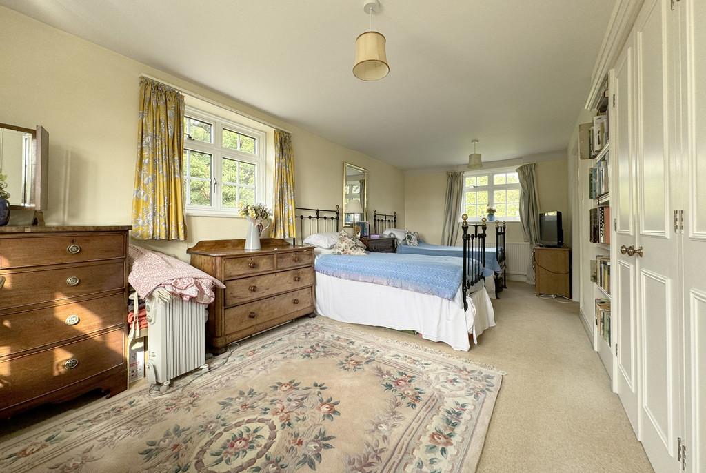 Harlicks Bed 2