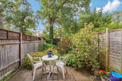 2 bedroom terraced house for sale, Redwood Close, South Oxhey, Watford, WD19