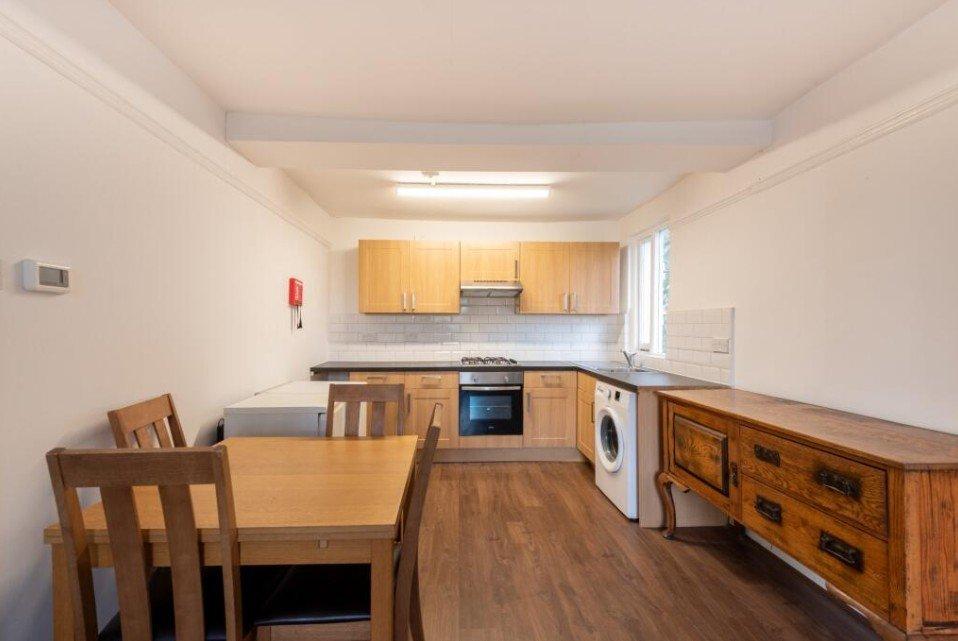 Apartment in Belsize Park - View 3