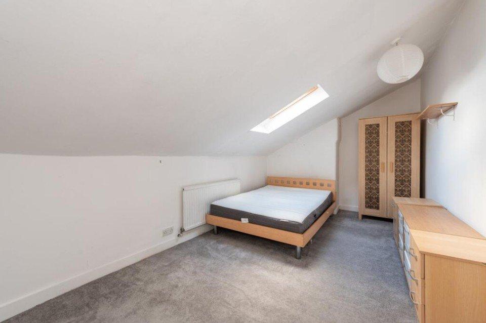 Apartment in Belsize Park - View 5