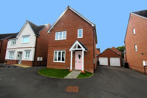 3 bedroom detached house for sale, Moss Wood Court, New Broughton