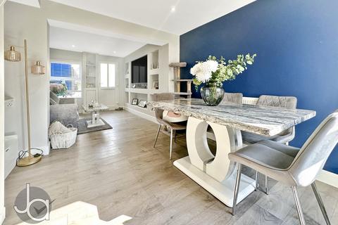 2 bedroom end of terrace house for sale, Port Lane, Colchester