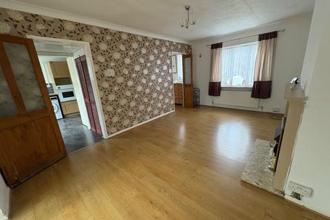 undefined, Almond Avenue, West Drayton