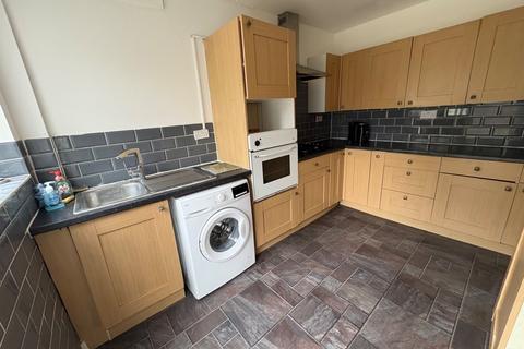 undefined, Almond Avenue, West Drayton