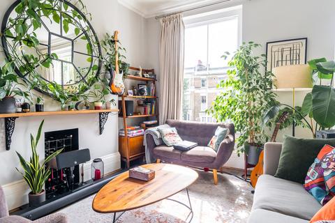 3 bedroom apartment for sale, Gaisford Street, Kentish Town, London, NW5