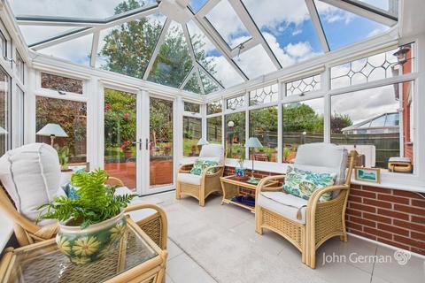 1 Kynnersley Croft, Uttoxeter, ST14 7SH