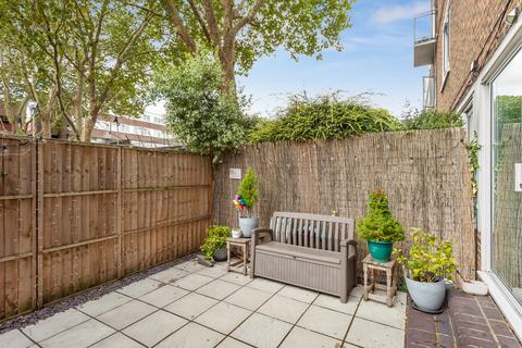 Basire Street, Islington, London, N1