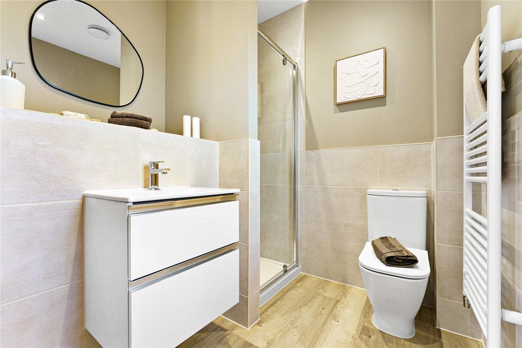 Sh En Suite