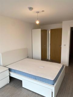2 bedroom flat to rent, The Landmark, 30 Oldfield Road, Salford, M5
