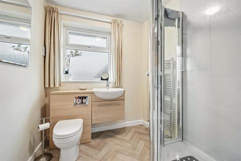 2 bedroom detached bungalow for sale, Tor Rise, Matlock DE4