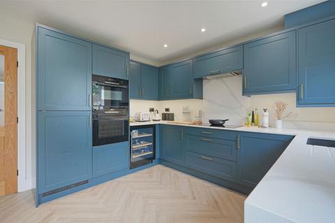 3 bedroom detached house for sale, Burton Lane, Sheffield S35
