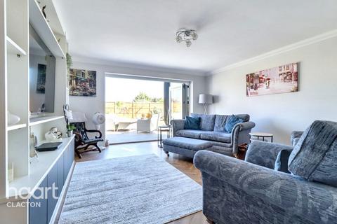 undefined, Oakview Crescent, Clacton-on-sea