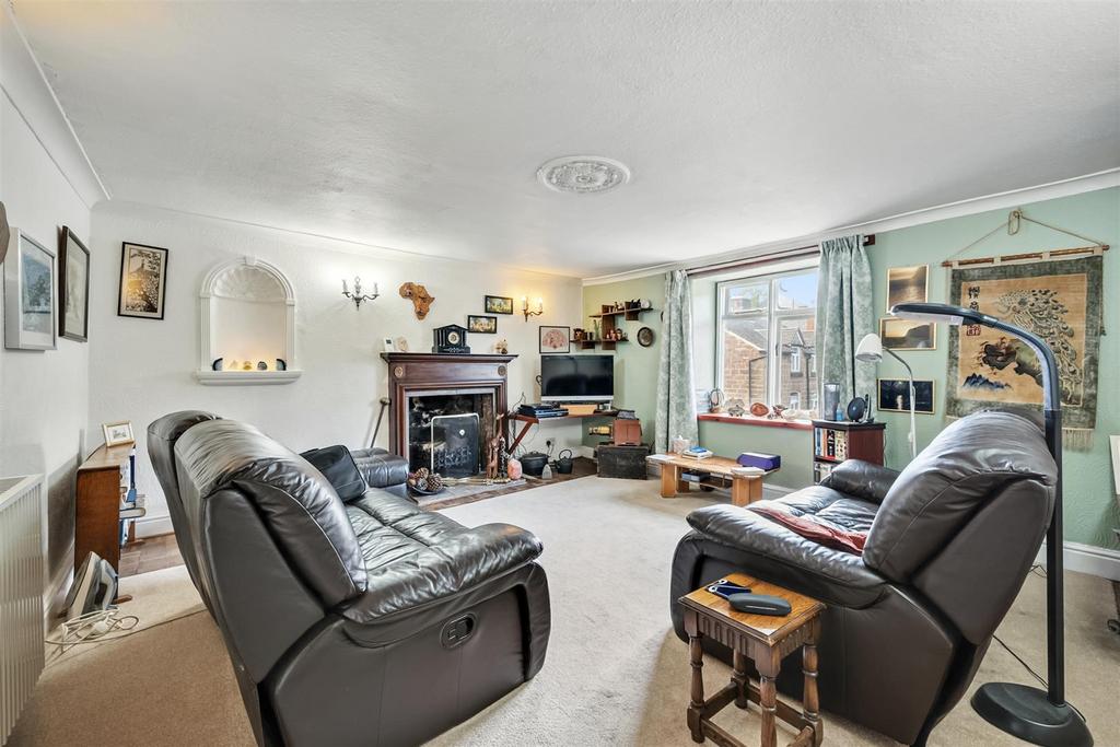 Bedroom One-Sitting Room.jpg