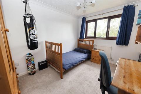 5 bedroom detached house for sale, Chase Road West, Essex, CO7 7
