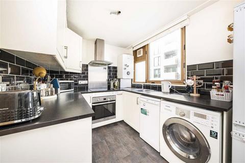 3 bedroom flat for sale, Benedict Road, London SW9