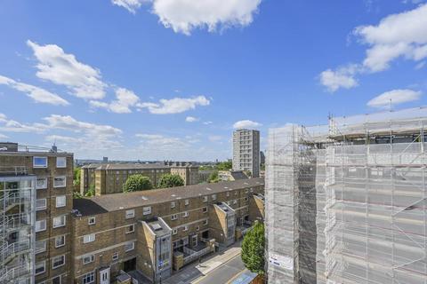 2 bedroom flat for sale, Barnardo Street, Shadwell, London, E1