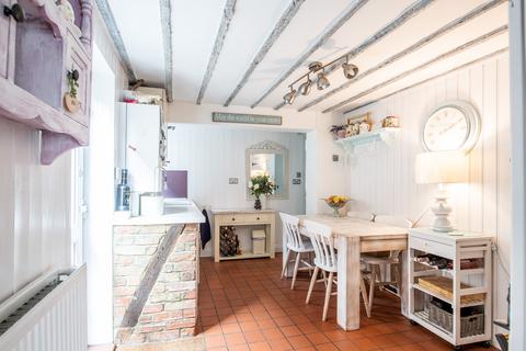 undefined, Waddesdon, Aylesbury HP18