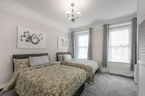 4 bedroom property for sale, Marylebone Road, London, NW1