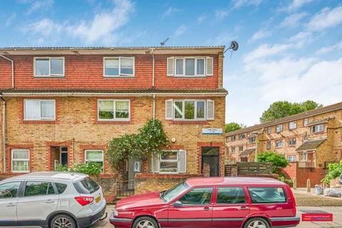 undefined, Clifton Way, London, SE15