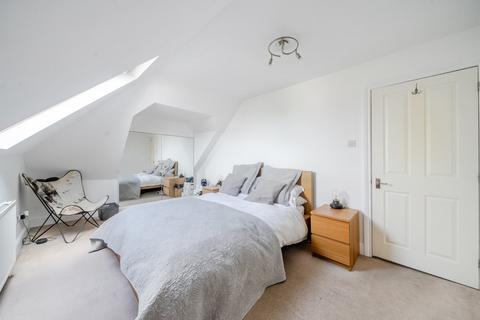 2 bedroom flat for sale, Prentis Road, Streatham, London, SW16