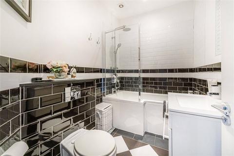 1 bedroom apartment for sale, Hereford Road, Bayswater, W2