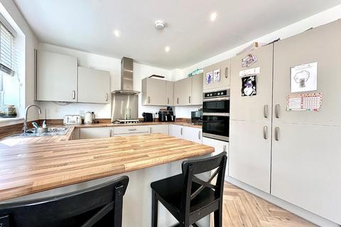 undefined, Pitbank Drive, Collingtree Park, Northampton NN4