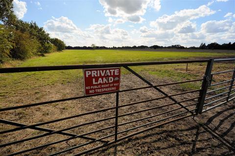 undefined, Ridding Lane, Rawcliffe, Goole