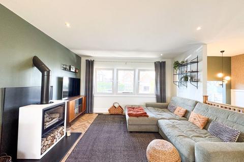 4 bedroom detached house for sale, VAUGHAN AVENUE, GRIMSBY