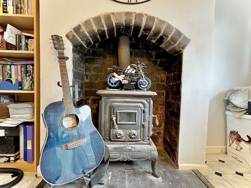 Cast iron burner