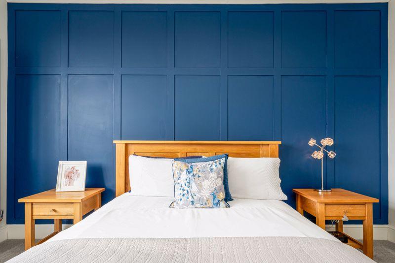 Bedroom master