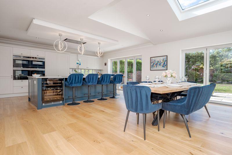 Open plan dining