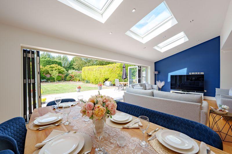 Open plan dining