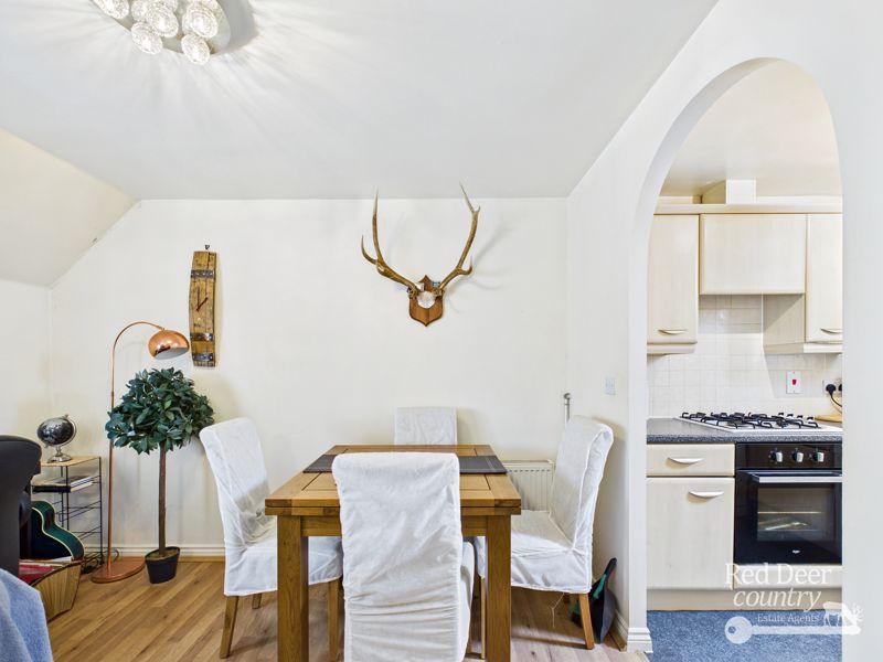 Sitting/Dining Room