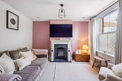 2 bedroom terraced house for sale, Sycamore Road, Chalfont St. Giles