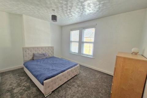 11 Thirlestane Road, Northampton, NN4 8HD