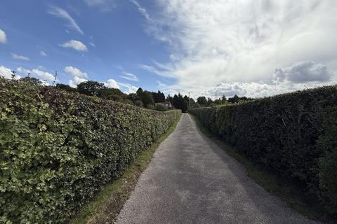 3 bedroom bungalow for sale, Sandy Lane, Cranberry