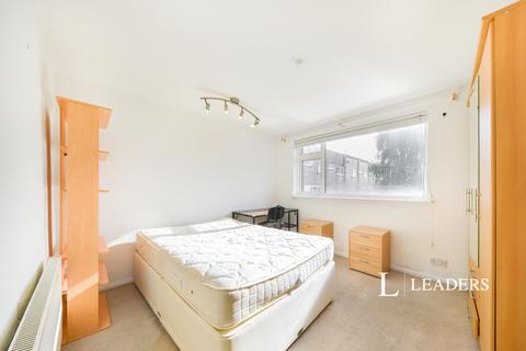 undefined, Hyde Avenue, EN6