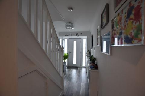 3 bedroom semi-detached house for sale, Brookvale Close, Mansfield