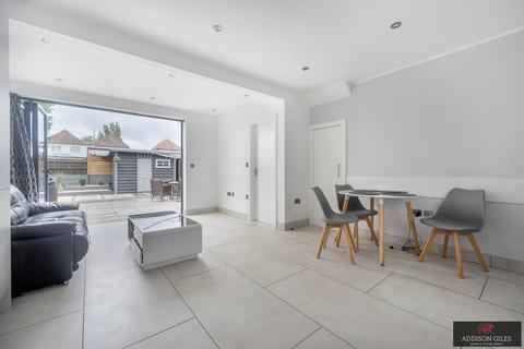 undefined, Myrtle Crescent, Slough, Berkshire, SL2