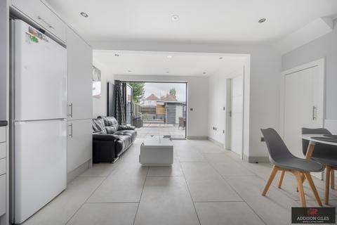 undefined, Myrtle Crescent, Slough, Berkshire, SL2