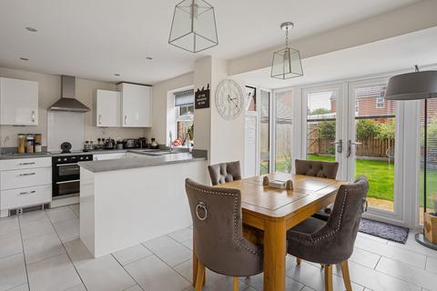 4 bedroom detached house for sale, Ousebank Drive, York YO30