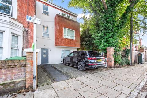 4 bedroom detached house for sale, Havelock Road, Southsea