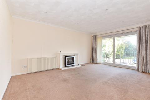 2 bedroom apartment for sale, Howard Road, Shanklin, Isle of Wight