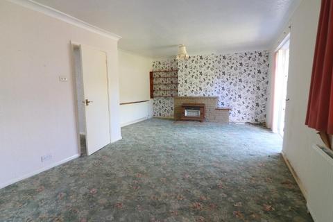 undefined, Luton LU2