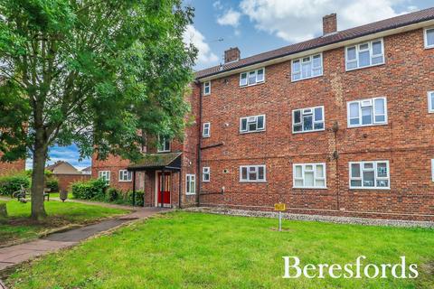 1 bedroom apartment for sale, Faymore Gardens, South Ockendon, RM15