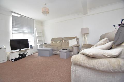 3 bedroom terraced house to rent, Toronto Road, Hampshire PO2